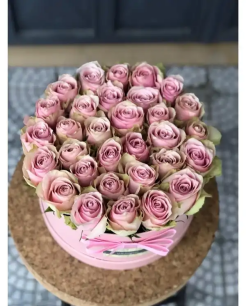 kutuda renkli güller