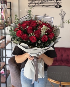 21 Adet Kırmızı Gül