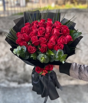 30 Adet Kırmızı Gül